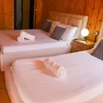 Wood House 빌라