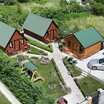 빌라 Wood House