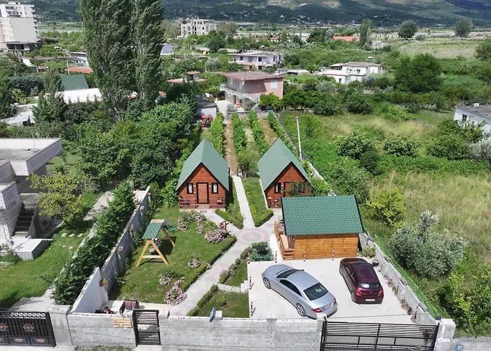 Willa Wood House Berat
